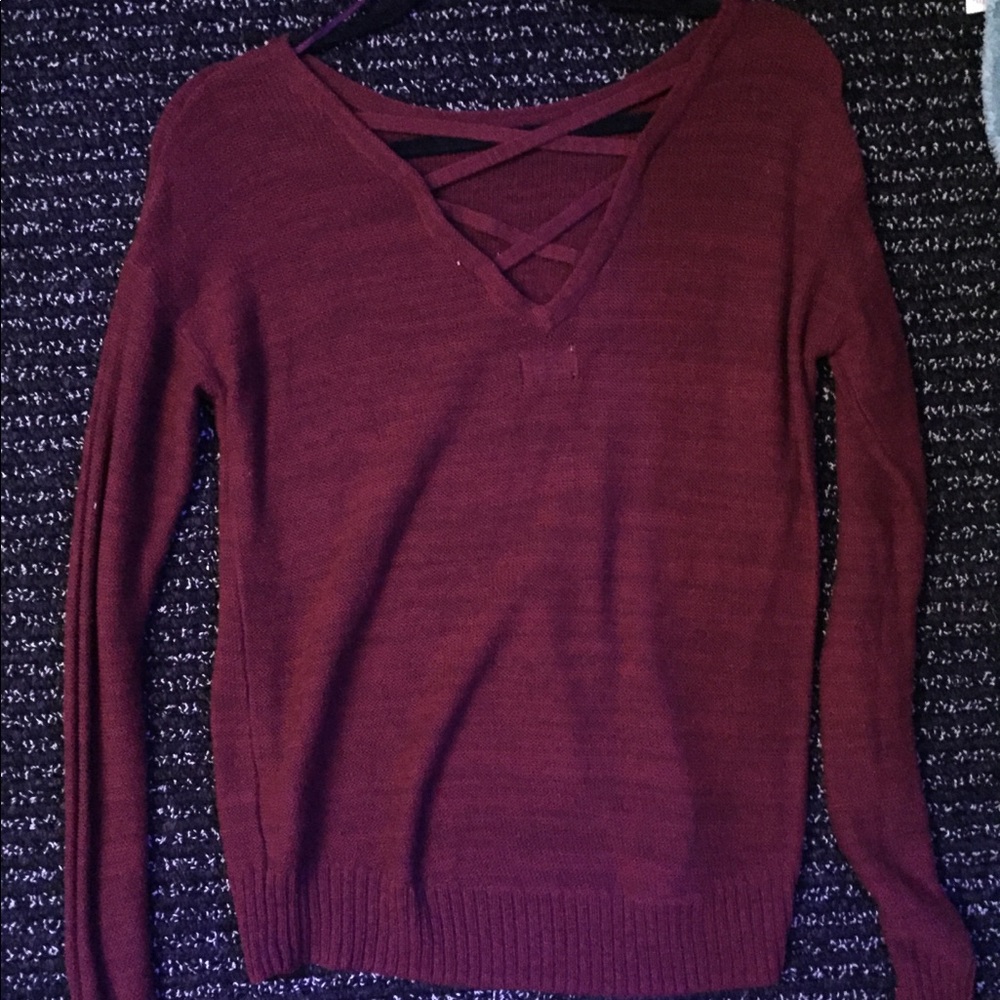 2 of the same sweater (different colors)